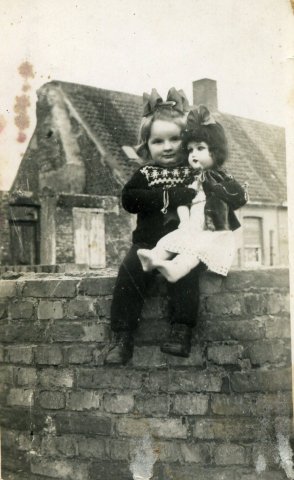 Yvette Vaneeckhoutte met pop